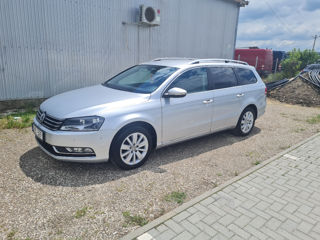 Volkswagen Passat foto 9