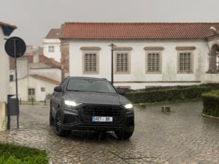 Audi Q8 foto 2