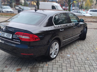 Skoda Superb foto 4