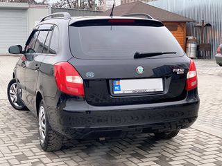 Skoda Fabia foto 2