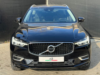 Volvo XC60 foto 2