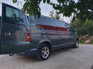 Volkswagen Caravelle foto 4