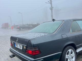 Mercedes E-Class foto 7