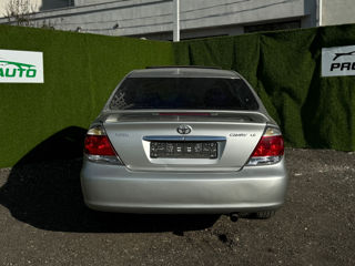 Toyota Camry foto 5