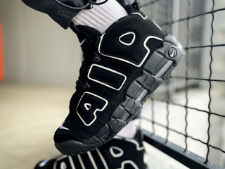 Nike Air More Uptempo Black/White Unisex foto 8