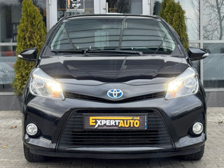 Toyota Yaris foto 2