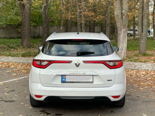 Renault Megane foto 2