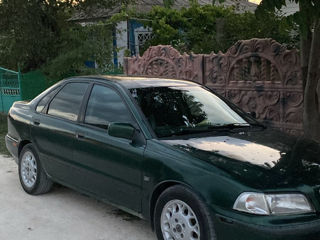 Volvo S40 foto 1