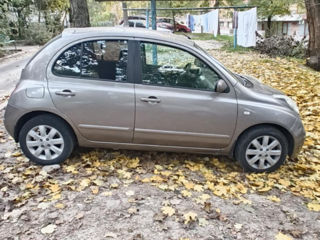 Nissan Micra foto 4