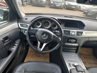 Mercedes E-Class foto 4