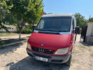 Mercedes Sprinter foto 2