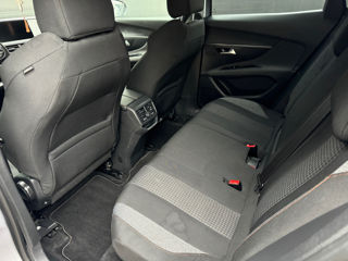 Peugeot 3008 foto 8