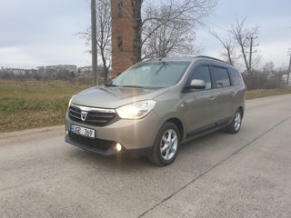 Dacia Lodgy