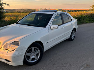 Mercedes C-Class