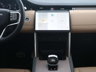 Land Rover Discovery Sport фото 11