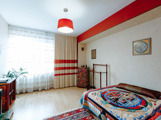 Apartament cu 4 camere, 215 m², Buiucani, Chișinău, Chișinău mun. foto 6