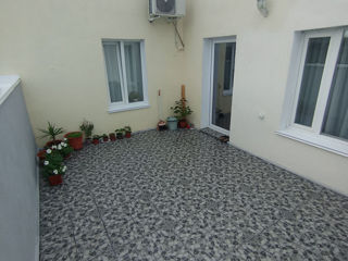 Ap. 3 cam., 130 м², 16/17 et.