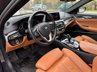 BMW 5 Series foto 7