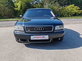 Audi A8 foto 3