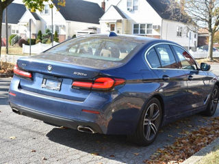 BMW 5 Series foto 3