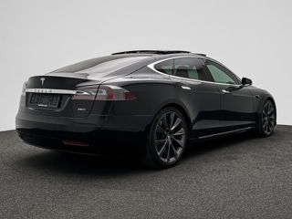 Tesla Model S foto 3