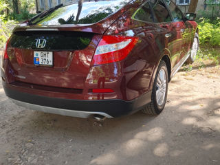 Honda Crosstour foto 5