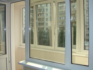 Балконные выходы стеклопакеты окна металлопласт двери ПВХ !!! foto 8