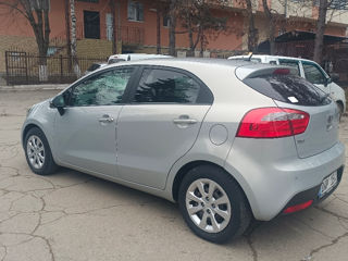 KIA Rio foto 4