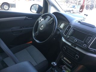 Volkswagen Sharan foto 7