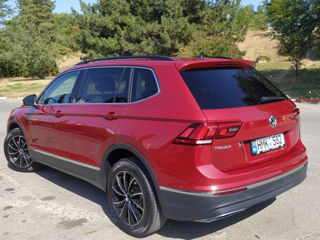 Volkswagen Tiguan foto 1