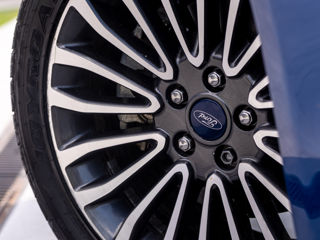 Ford Fusion 2.0 Hybrid - Cherie - Rent car - Аренда авто фото 2