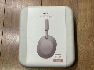 Vând căști Sony WH-1000XM5 Culoare Roz