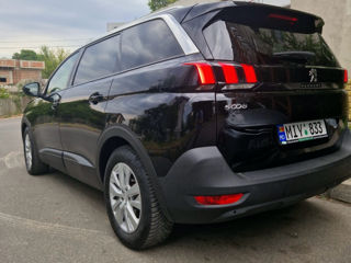 Peugeot 5008 foto 4