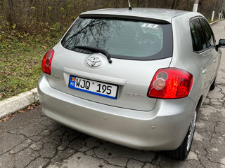 Toyota Auris foto 4