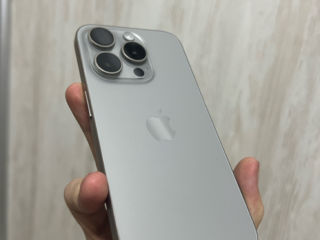 iPhone 15pro 128gb foto 1