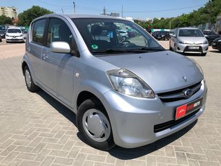 Subaru Justy foto 3