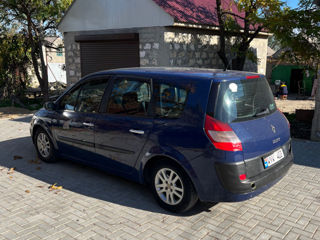 Renault Grand Scenic foto 4