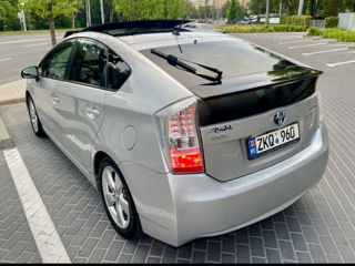 Toyota Prius foto 3