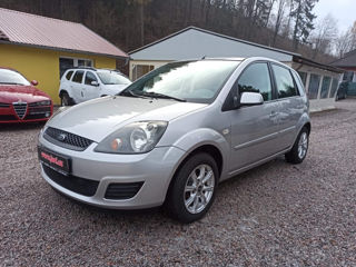 Polca din spate Ford Fiesta foto 3