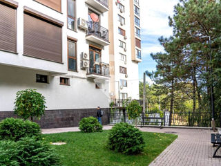 Apartament cu 3 camere, 95 m², Botanica, Chișinău foto 9