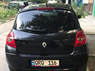 Renault Clio foto 4