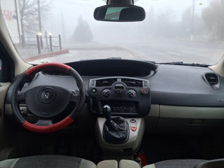 Renault Scenic foto 5