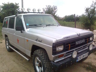 Nissan Patrol foto 1