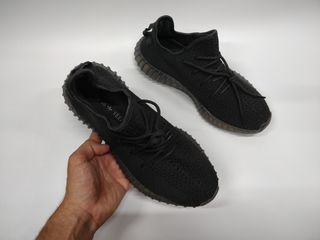 Adidas Yeezy boost v2 black foto 2