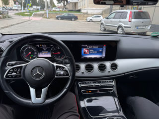 Mercedes E-Class foto 7