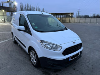 Ford Transit Courier foto 3