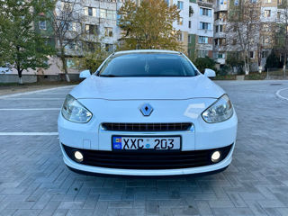 Renault Fluence foto 6