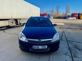 Opel Astra foto 2