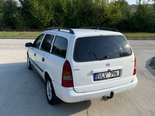 Opel Astra foto 3