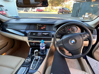 BMW 5 Series foto 10